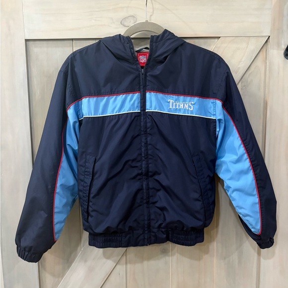 Boys Tennessee Titans Jacket - Picture 2 of 8